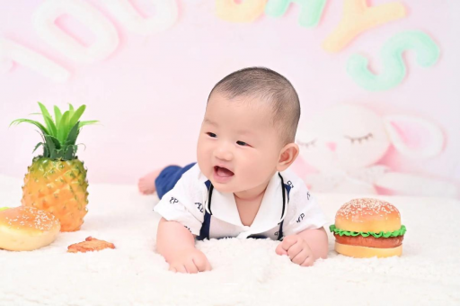 安徽宝宝老是溢奶